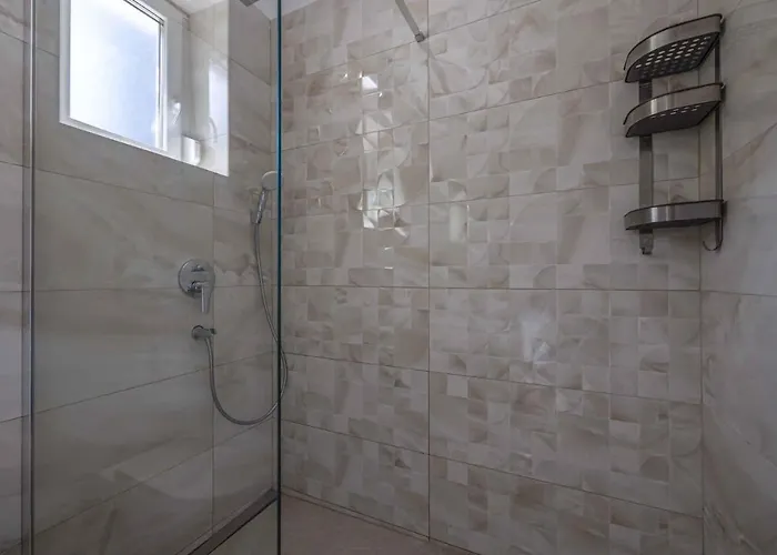 In 43094 Villa *