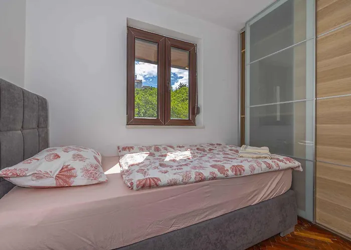 In 43094 Villa *