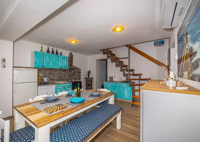 In 43094 Villa