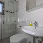 In 43094 Vilă