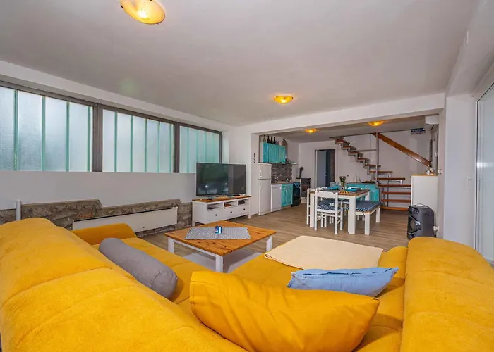 Villa In 43094